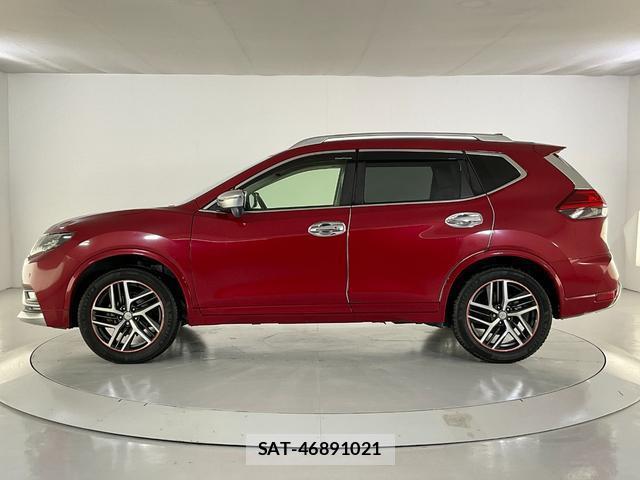 Nissan X-TRAIL 2017-08 8055545-3
