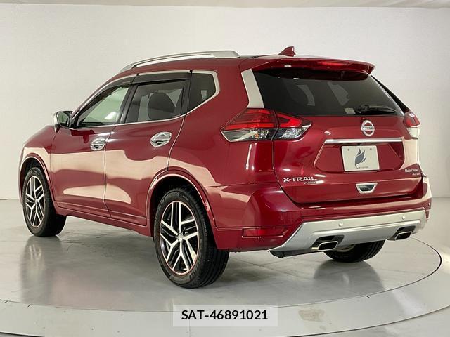 Nissan X-TRAIL 2017-08 8055545-4