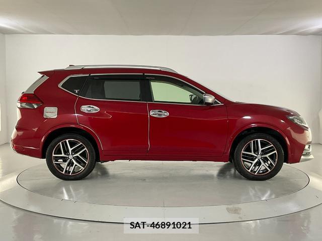 Nissan X-TRAIL 2017-08 8055545-7