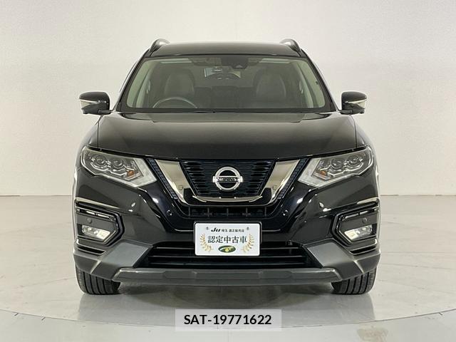 Nissan X-TRAIL 2017-07 8055548-2