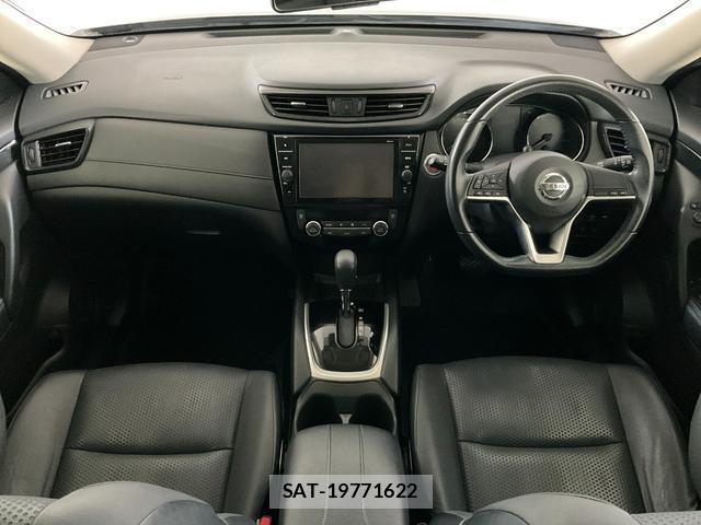 Nissan X-TRAIL 2017-07 8055548-5