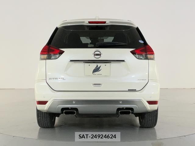 Nissan X-TRAIL 2017-09 8055555-1