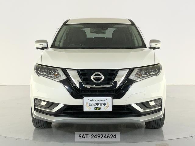 Nissan X-TRAIL 2017-09 8055555-2