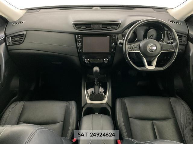 Nissan X-TRAIL 2017-09 8055555-5