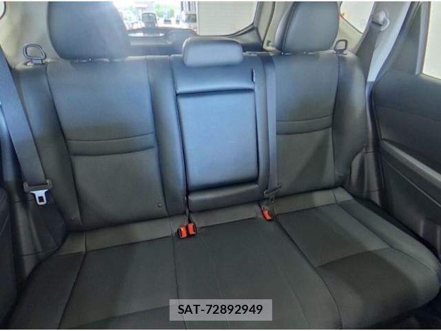 Nissan X-TRAIL 2022-05 8055597-3