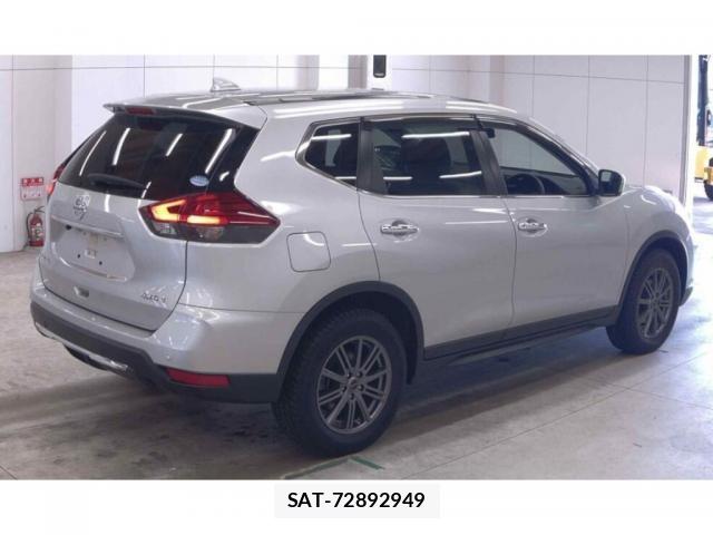 Nissan X-TRAIL 2022-05 8055597-5