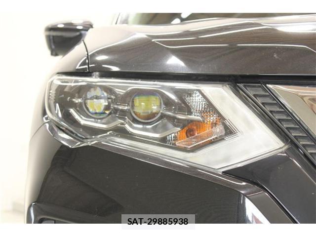 Nissan X-TRAIL 2018-07 8055886-16