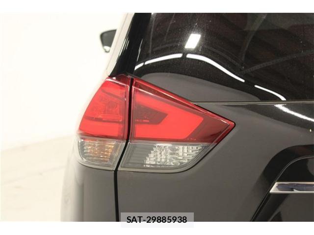 Nissan X-TRAIL 2018-07 8055886-18