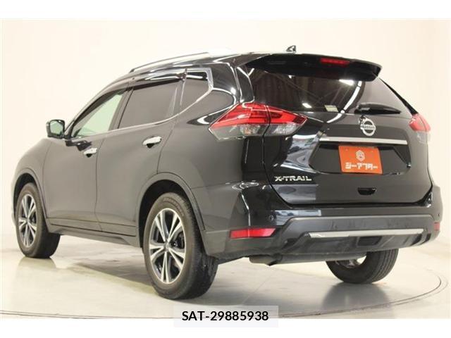 Nissan X-TRAIL 2018-07 8055886-9