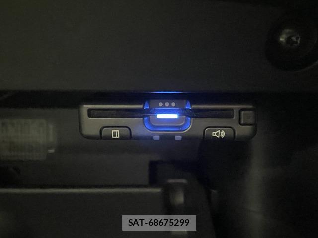 Nissan X-TRAIL 2018-03 8055924-7