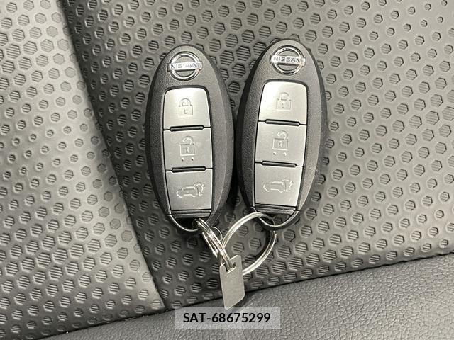 Nissan X-TRAIL 2018-03 8055924-8