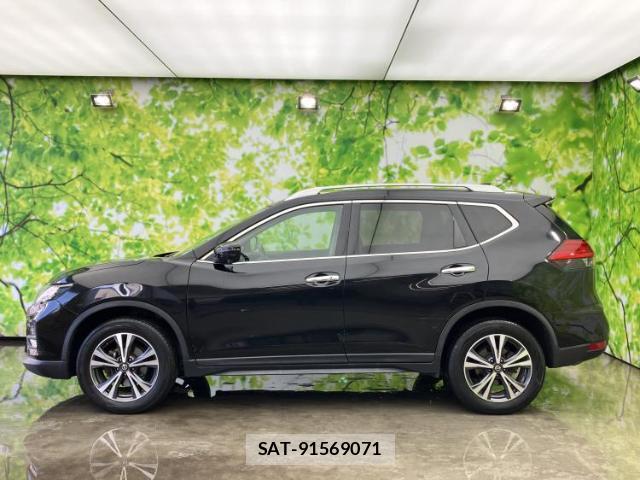 Nissan X-TRAIL 2017-12 8056152-1