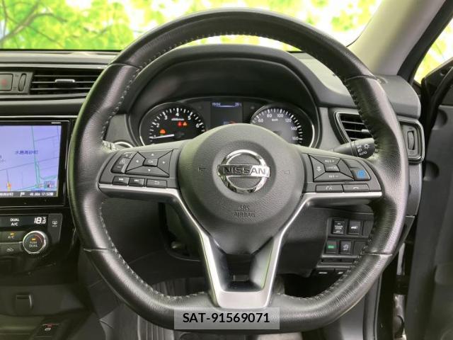 Nissan X-TRAIL 2017-12 8056152-13
