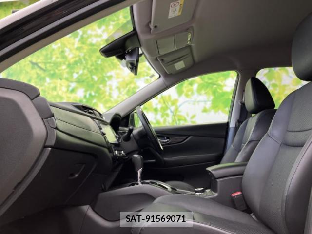 Nissan X-TRAIL 2017-12 8056152-5