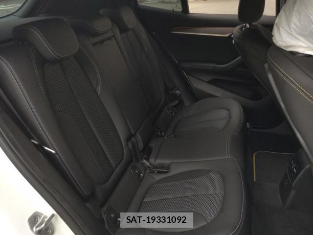 Bmw X2 2021-03 8055392-3