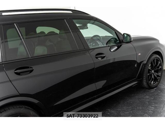Bmw X7 2023-03 8054554-9