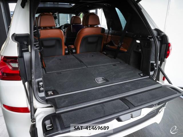 Bmw X7 2021-01 8055365-17