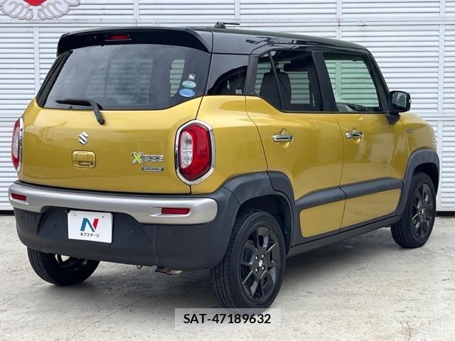 Suzuki X BEE 2019-04 8053501-17