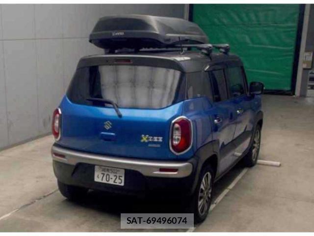 Suzuki X BEE 2022-08 8054688-1