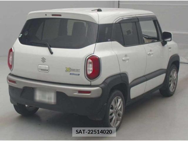 Suzuki X BEE 2022-02 8054690-1