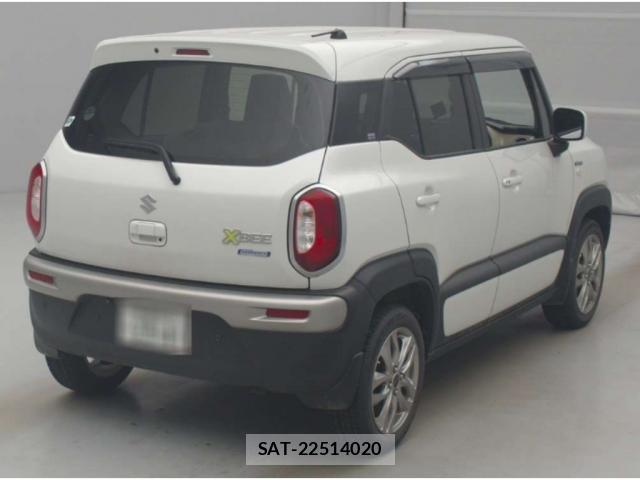 Suzuki X BEE 2022-02 8054690-4
