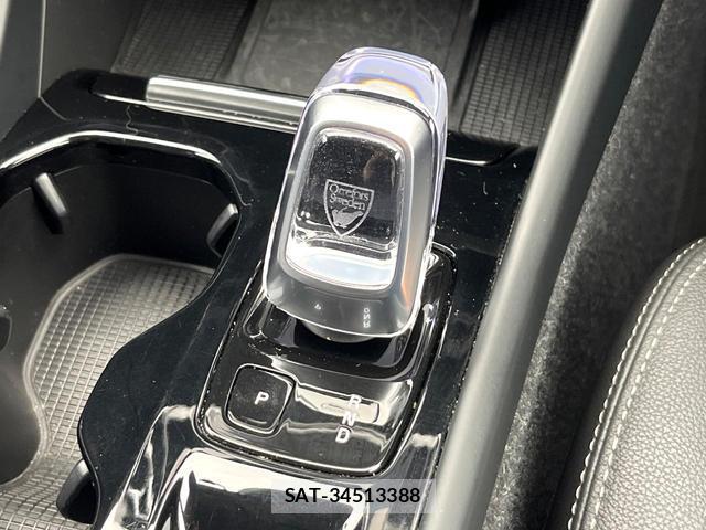 Volvo XC40 2021-05 8053494-11