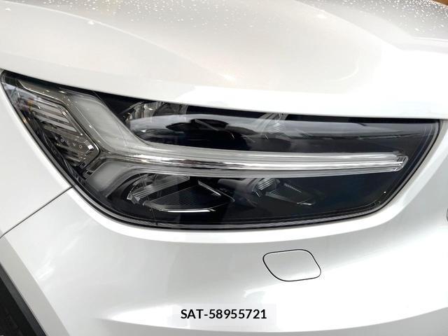 Volvo XC40 2020-05 8054213-14
