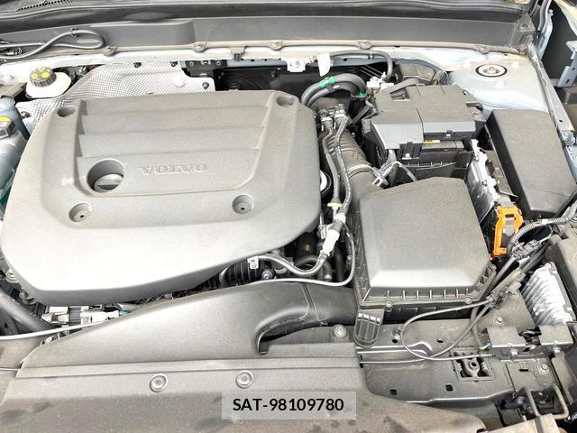 Volvo XC40 2021-06 8054214-19