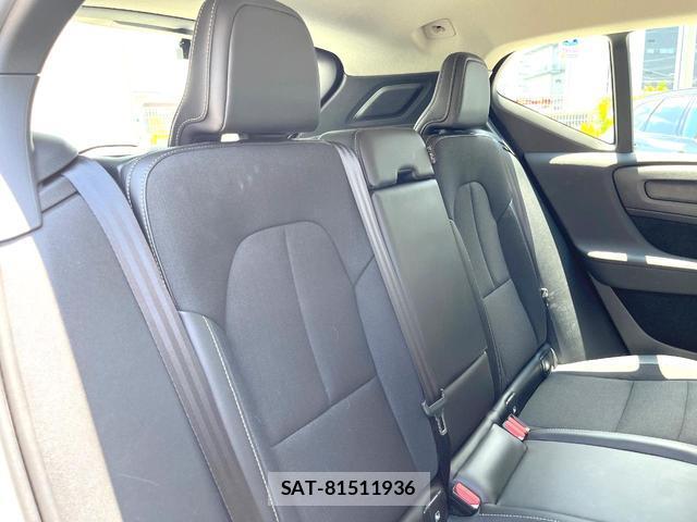 Volvo XC40 2018-09 8054215-10