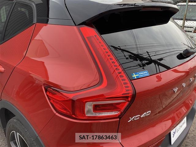 Volvo XC40 2021-06 8056076-13