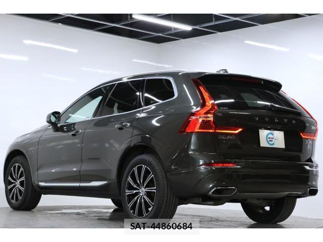 Volvo XC60 2020-08 8055229-1