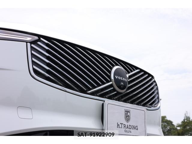 Volvo XC90 2025-11 8055935-11