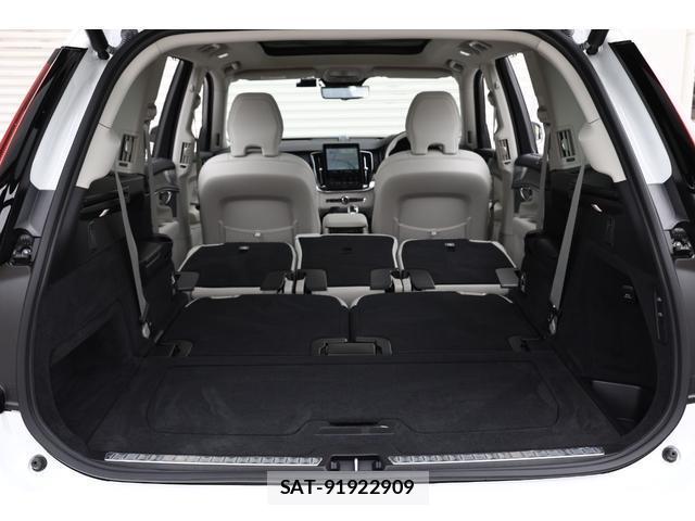 Volvo XC90 2025-11 8055935-15