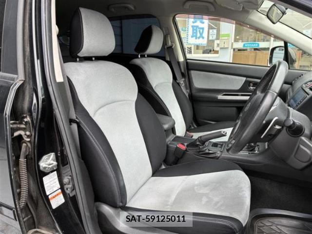 Subaru XV HYBRID 2014-03 8054027-4