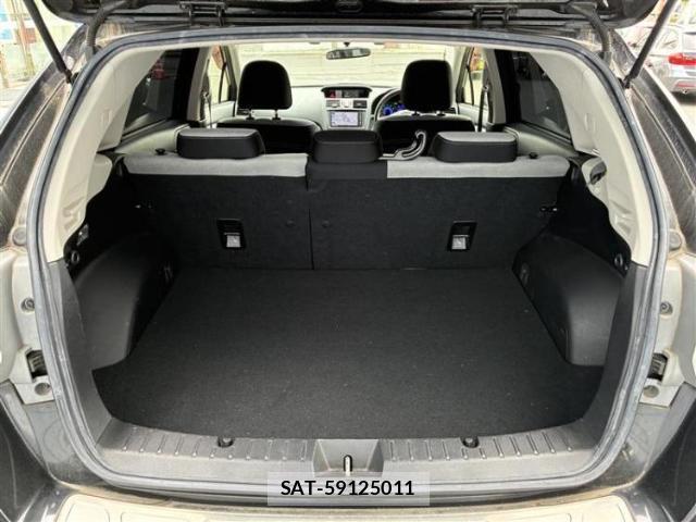 Subaru XV HYBRID 2014-03 8054027-7