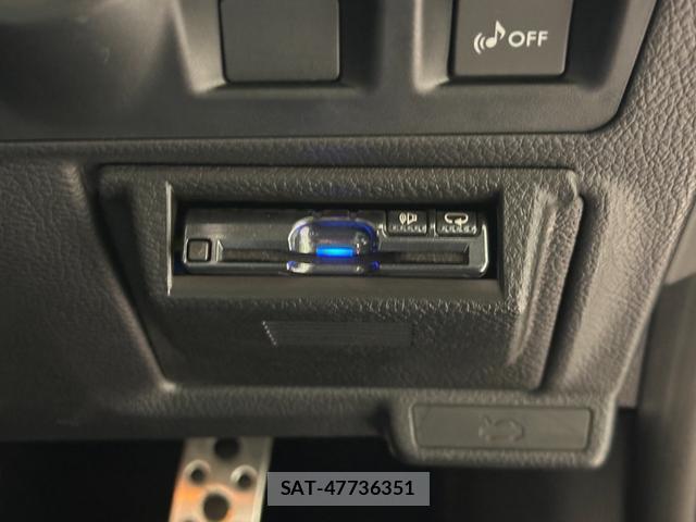 Subaru XV HYBRID 2014-03 8055316-7