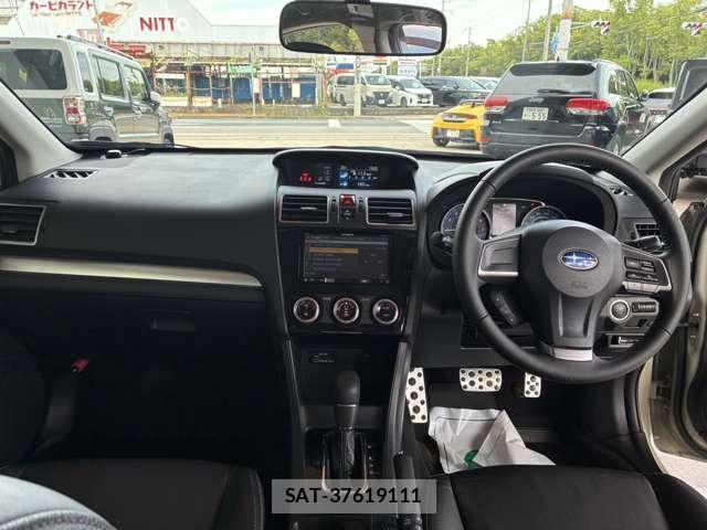 Subaru XV 2015-10 8053590-8