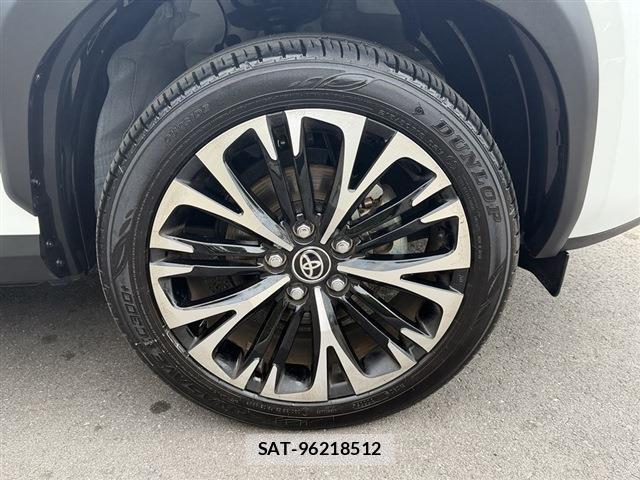 Toyota YARIS CROSS 2025-07 8053403-13