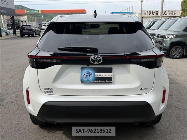 Toyota YARIS CROSS 2025-07 8053403-18