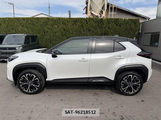 Toyota YARIS CROSS 2025-07 8053403-2