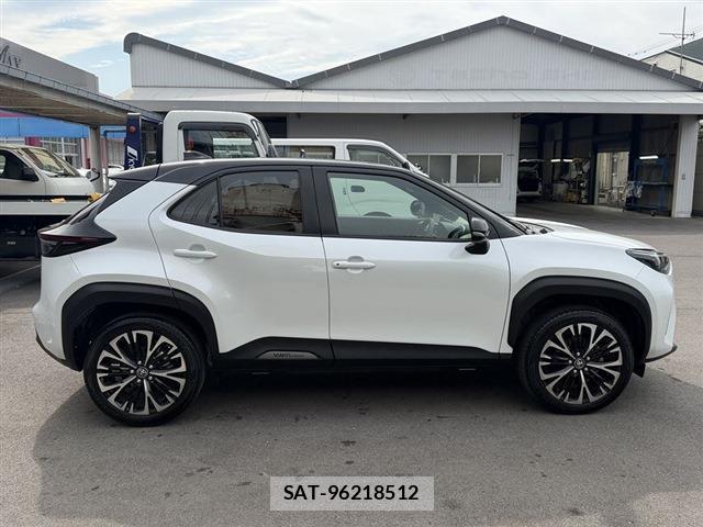 Toyota YARIS CROSS 2025-07 8053403-3