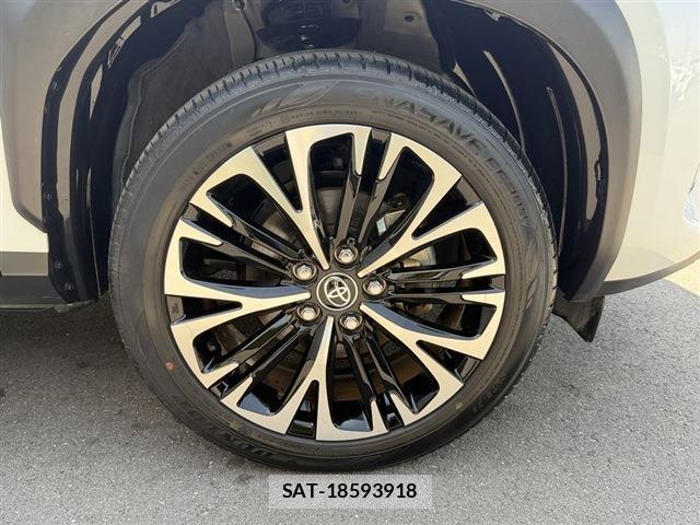 Toyota YARIS CROSS 2024-12 8053406-13