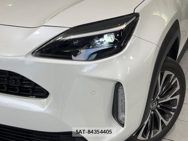 Toyota YARIS CROSS 2022-03 8053644-11