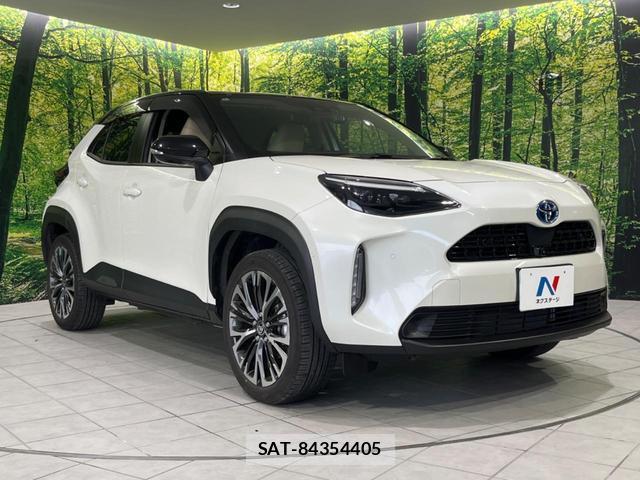 Toyota YARIS CROSS 2022-03 8053644-15