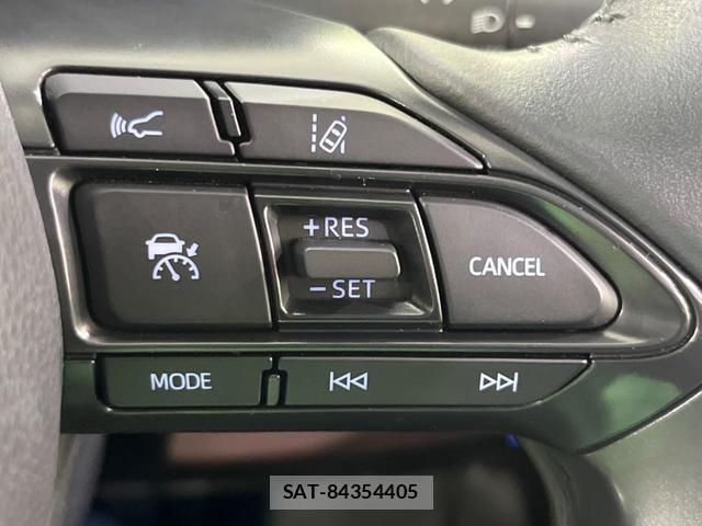Toyota YARIS CROSS 2022-03 8053644-6