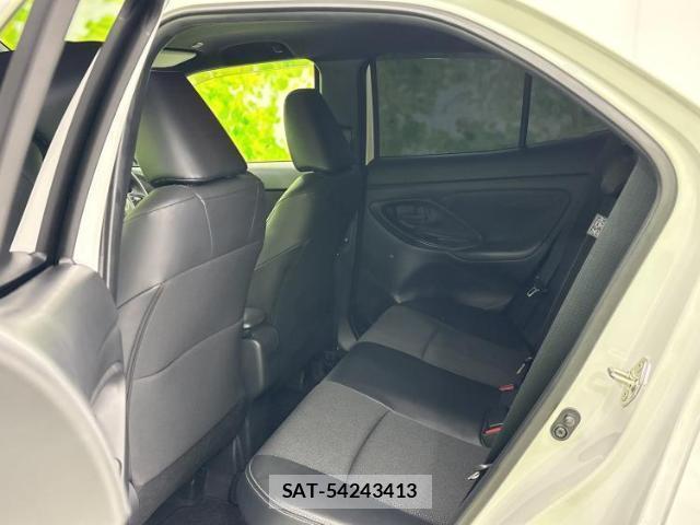 Toyota YARIS CROSS 2025-02 8053657-6