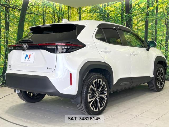 Toyota YARIS CROSS 2024-12 8053791-16