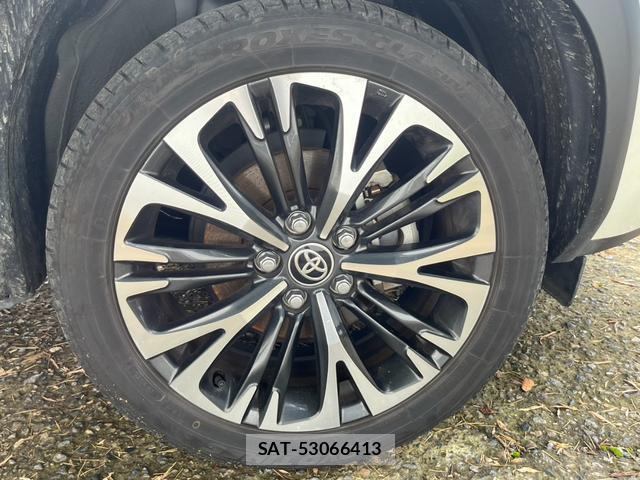 Toyota YARIS CROSS 2021-01 8053944-15