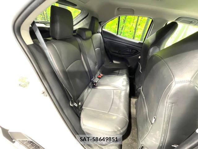 Toyota YARIS CROSS 2023-12 8054163-10