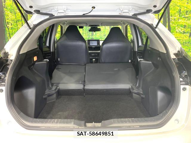 Toyota YARIS CROSS 2023-12 8054163-11